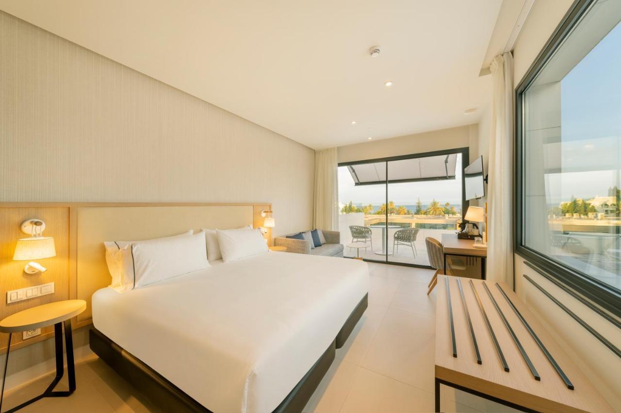 Hotel Eurostars Oasis 4*